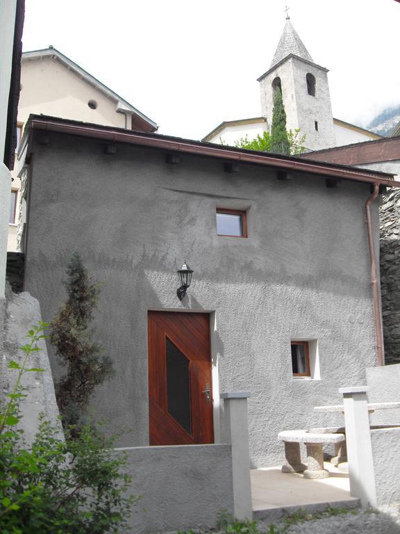 Au Créneau Gourmand Hotel Saillon Exterior foto